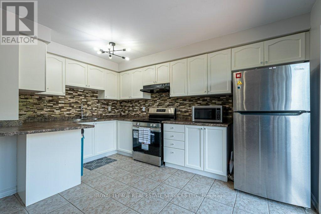 19 Callander Crescent, New Tecumseth, Ontario  L9R 0B4 - Photo 10 - N12371305
