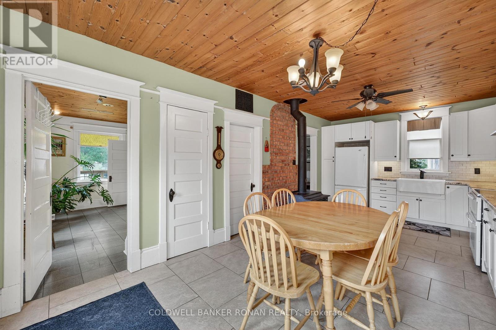 12 Nelson Street, New Tecumseth, Ontario  L9R 1G9 - Photo 16 - N12371321