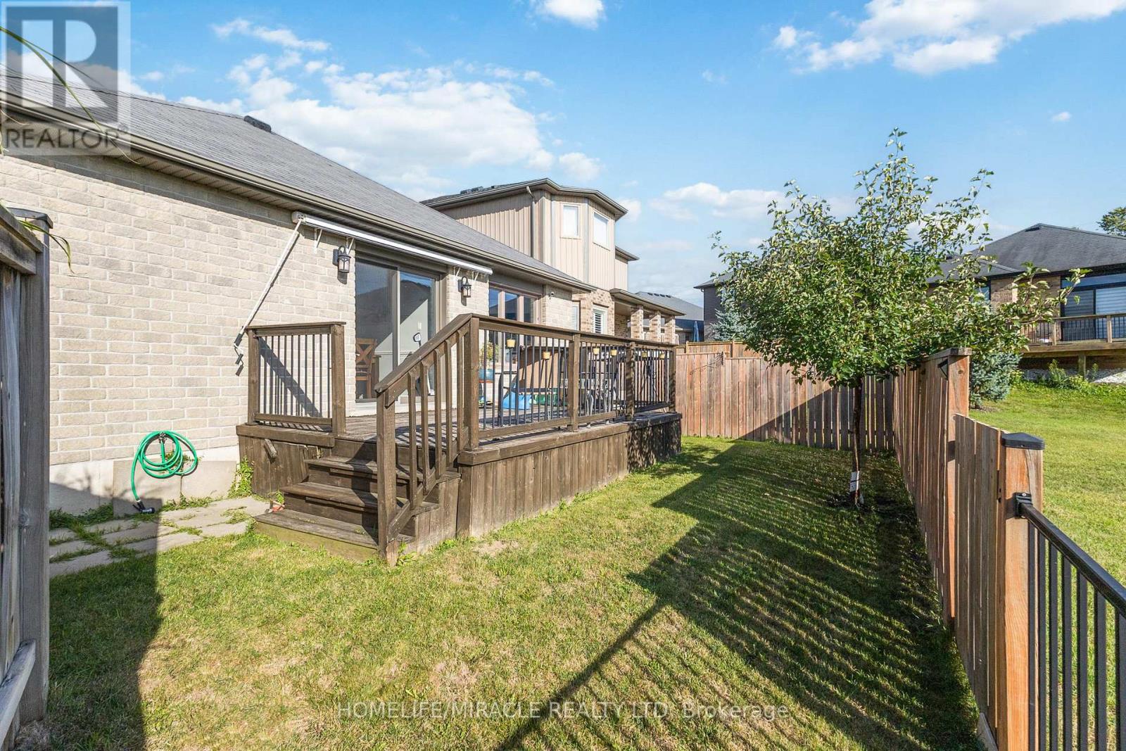 2 - 70 Tanoak Drive, London North, Ontario  N6G 5R3 - Photo 41 - X12371318