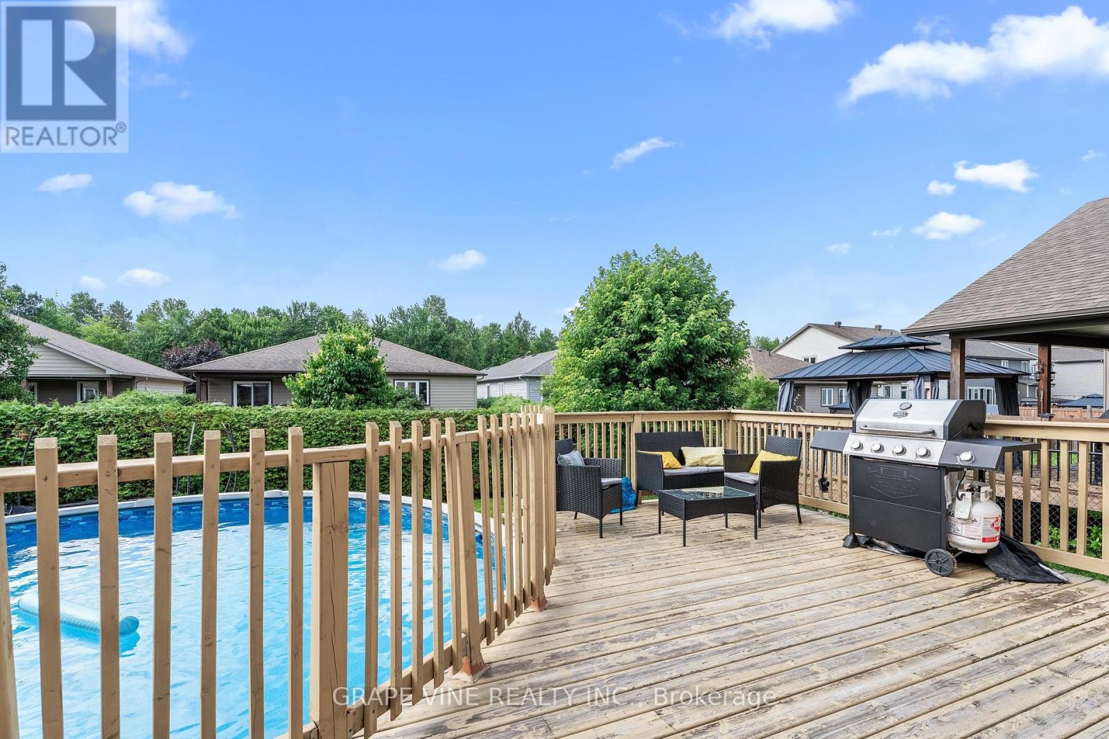 84 Settlement Lane, Russell, Ontario  K4R 0A4 - Photo 42 - X12277626