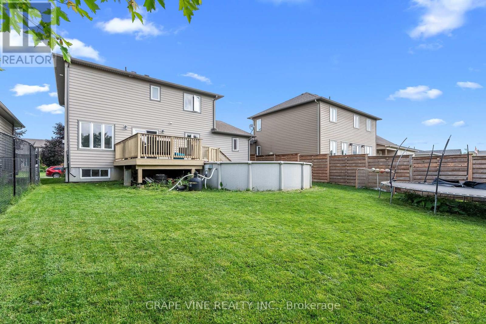 84 Settlement Lane, Russell, Ontario  K4R 0A4 - Photo 41 - X12277626