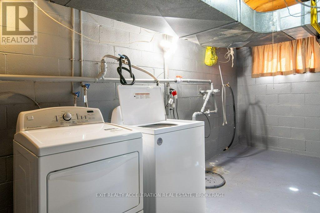 28 Sunset Crescent, Greater Napanee, Ontario  K7R 2G5 - Photo 38 - X12371340