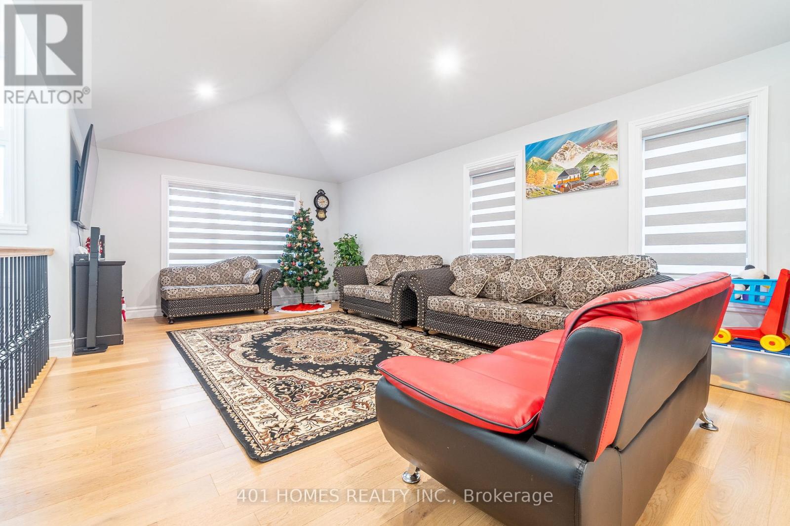 44 Peachtree Lane, Chatham-Kent, Ontario  N7L 0B3 - Photo 9 - X12371341