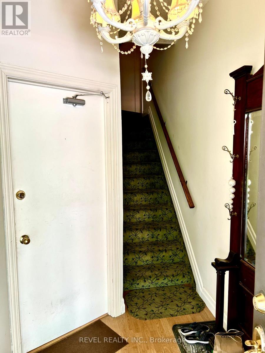 2 - 713 KING STREET, London East, Ontario