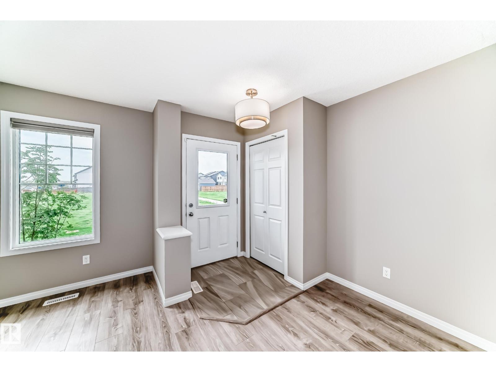 2271 Price Ln Sw, Edmonton, Alberta  T6W 3P9 - Photo 5 - E4455392