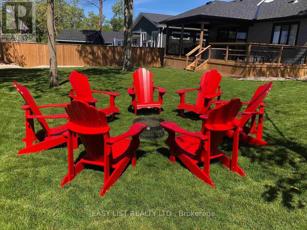 2 Creek Side Place, Lambton Shores, Ontario  N0M 1T0 - Photo 19 - X12371339