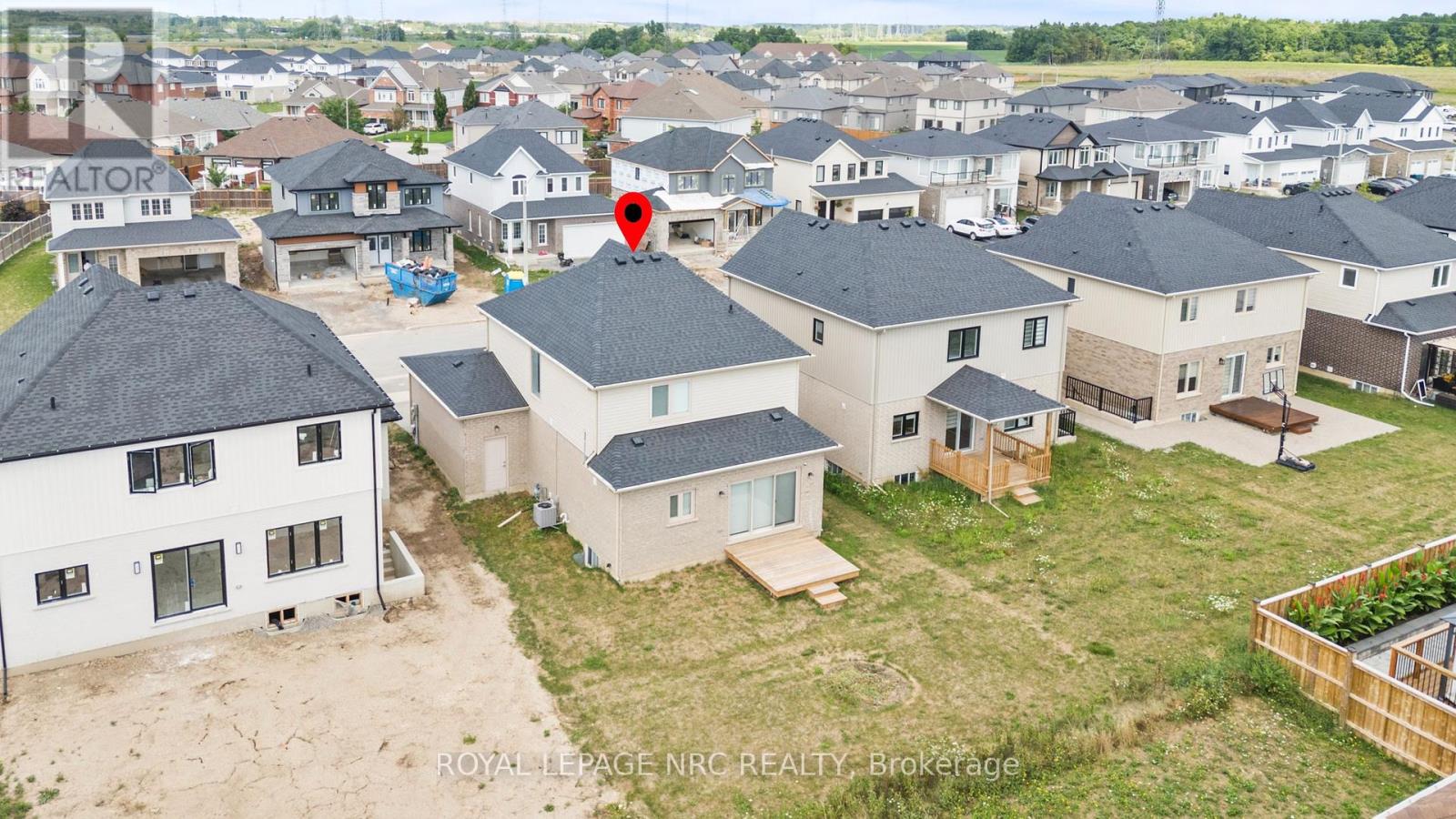 25 Autumn Avenue, Thorold, Ontario  L2V 0H2 - Photo 44 - X12371360