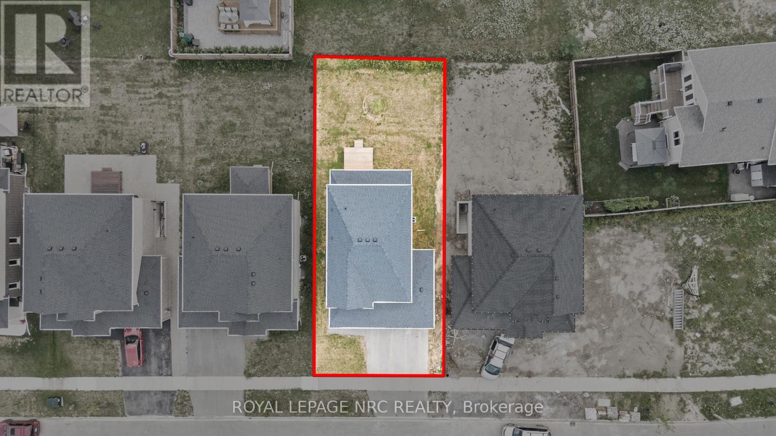25 Autumn Avenue, Thorold, Ontario  L2V 0H2 - Photo 50 - X12371360