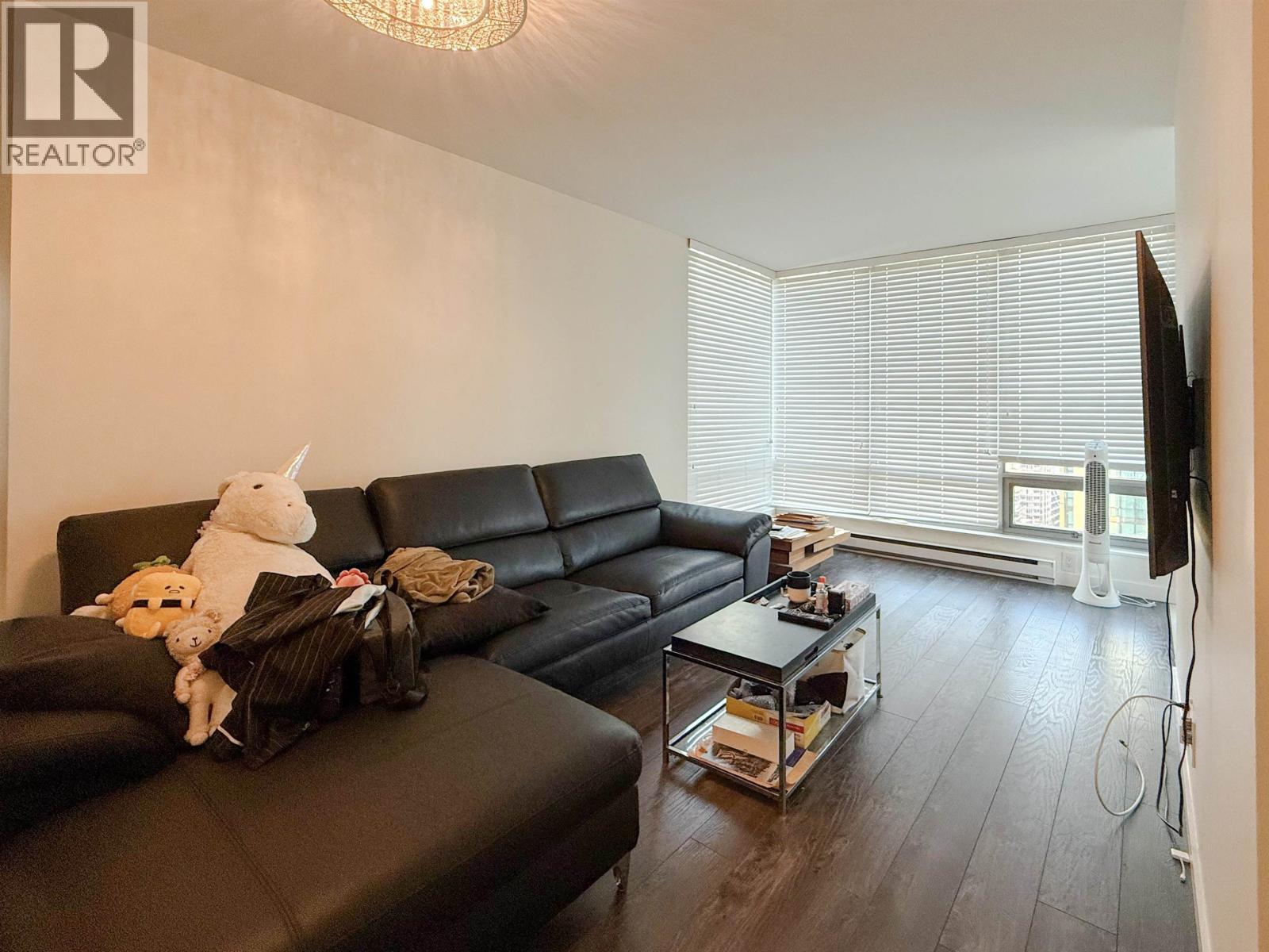 1288 W GEORGIA STREET, Vancouver, British Columbia