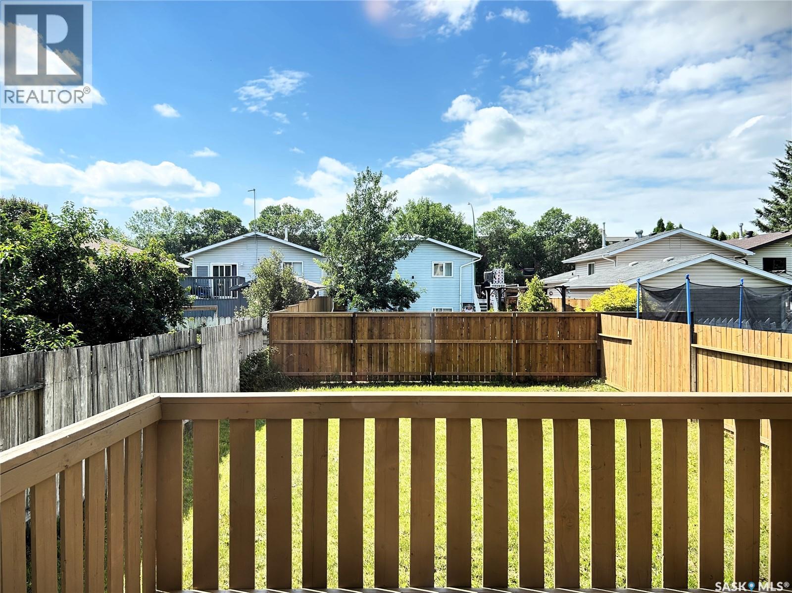 242 Lochrie Crescent, Saskatoon, Saskatchewan  S7M 5E4 - Photo 29 - SK017038