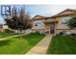 13 Kenny Close Kentwood West, Red Deer, Ca