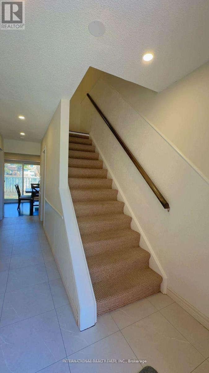 22 - 221 Ormond Drive, Oshawa, Ontario  L1G 6T7 - Photo 2 - E12371380