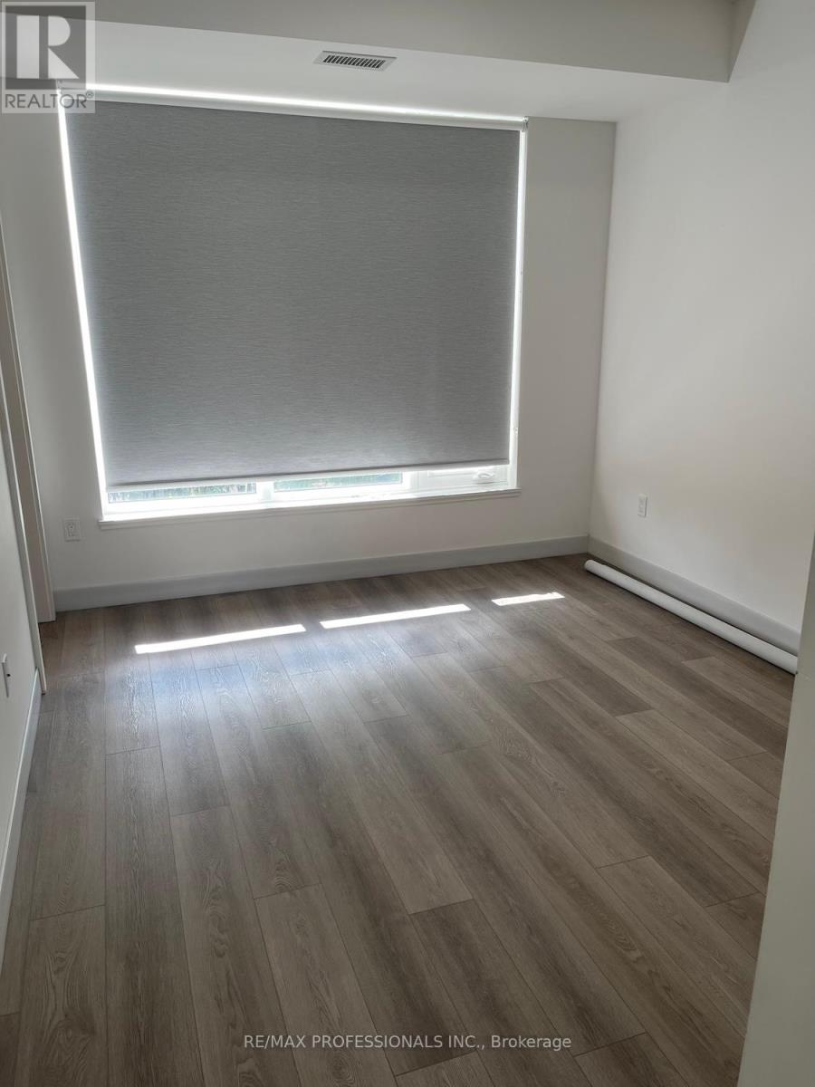 301 - 37 Antrim Crescent, Toronto, Ontario  M1P 0E8 - Photo 13 - E12371385