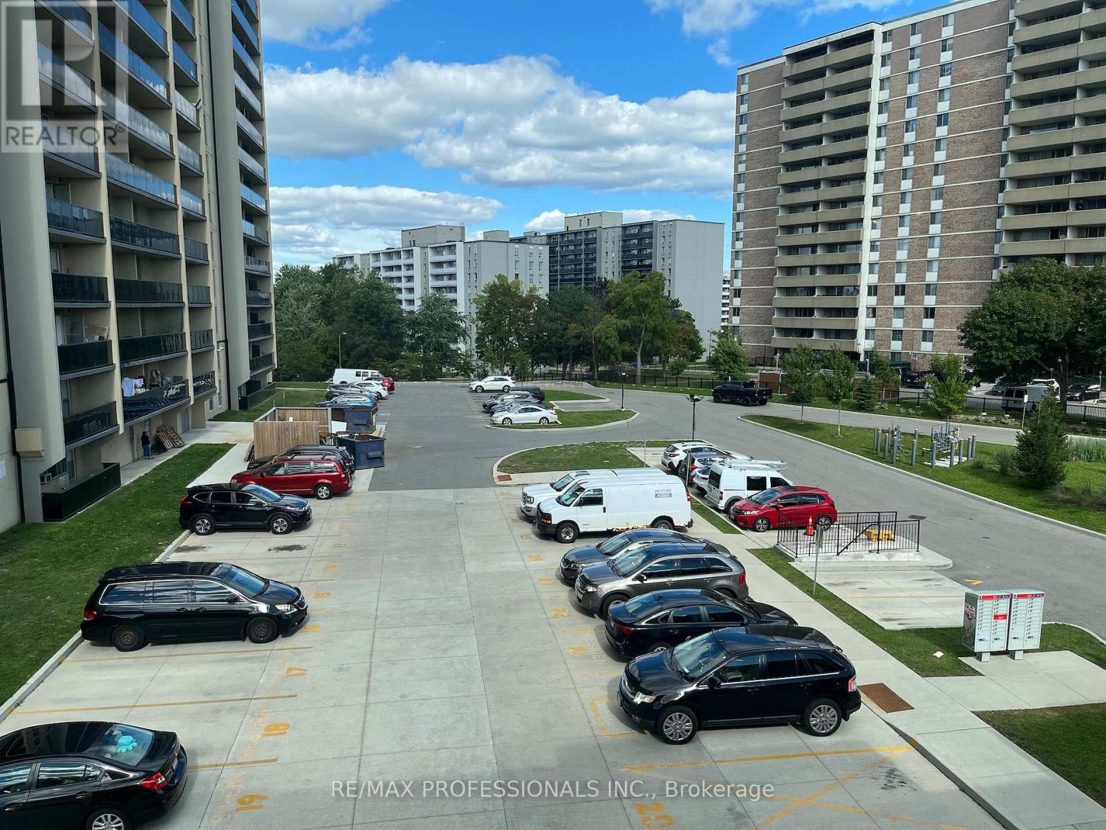 301 - 37 Antrim Crescent, Toronto, Ontario  M1P 0E8 - Photo 18 - E12371385