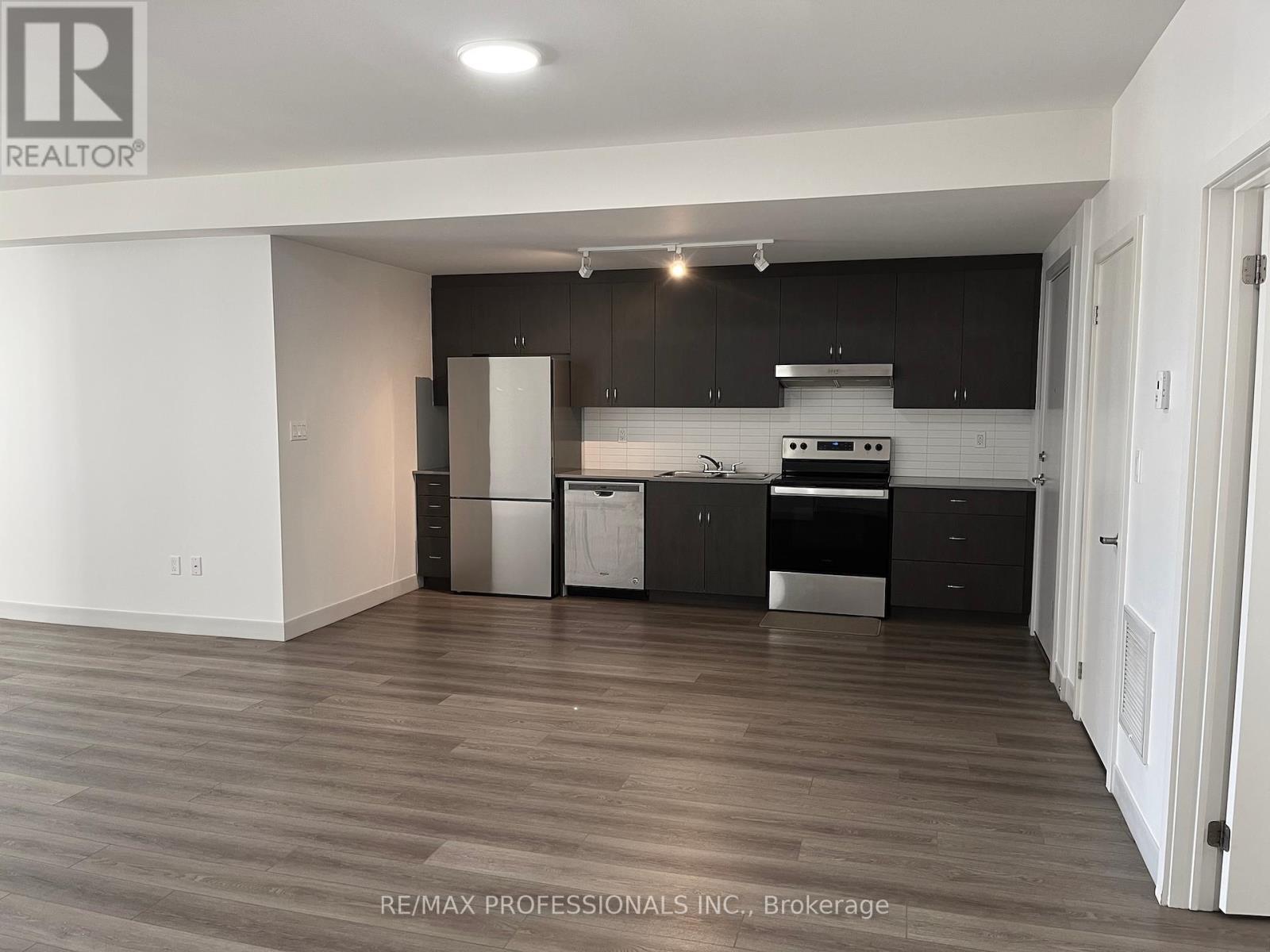 301 - 37 Antrim Crescent, Toronto, Ontario  M1P 0E8 - Photo 9 - E12371385