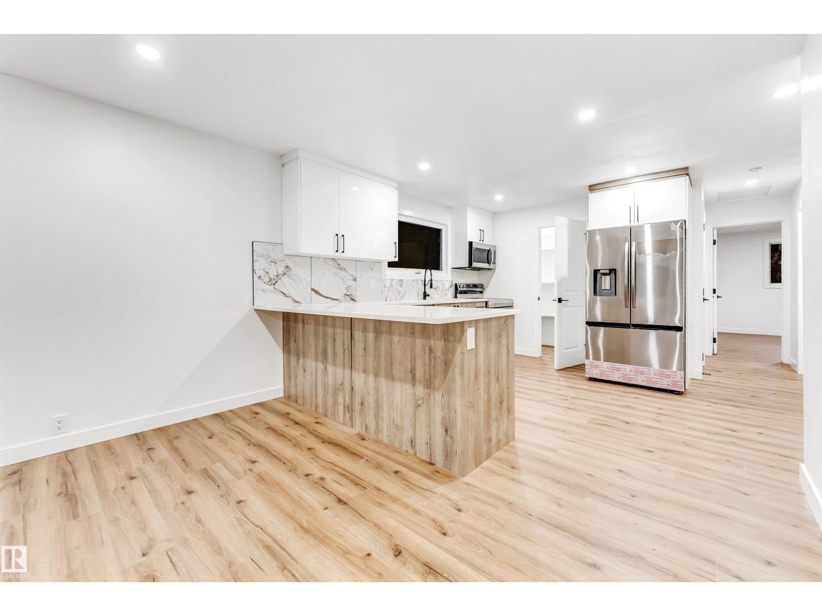 4616 32 Av Nw, Edmonton, Alberta  T6L 5J4 - Photo 19 - E4455402