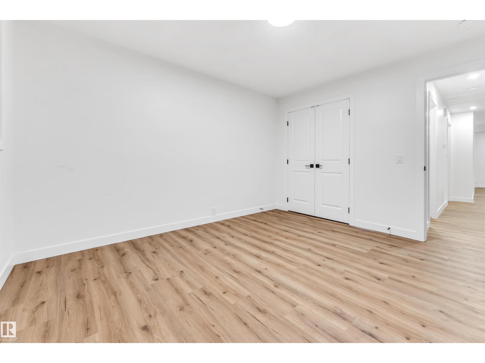 4616 32 Av Nw, Edmonton, Alberta  T6L 5J4 - Photo 28 - E4455402