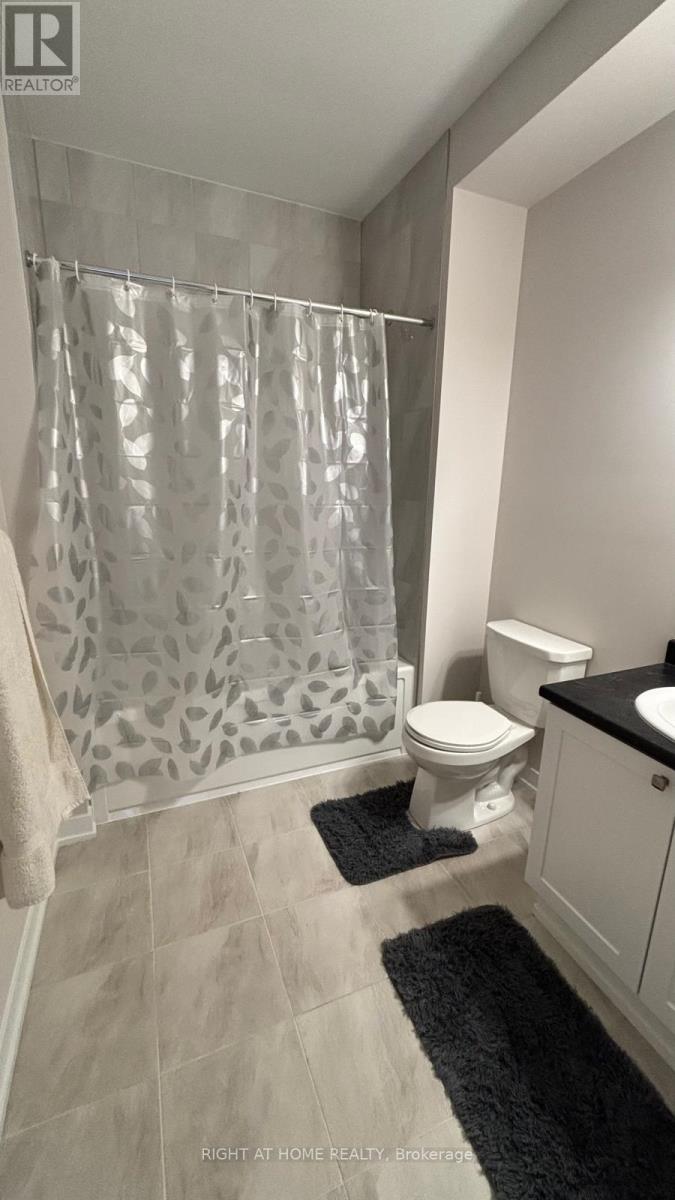 42 Stitch Mews, Ottawa, Ontario  K0A 2Z0 - Photo 12 - X12363831