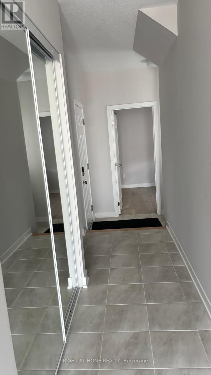 42 Stitch Mews, Ottawa, Ontario  K0A 2Z0 - Photo 6 - X12363831
