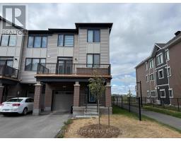 42 STITCH MEWS, Ottawa, Ontario