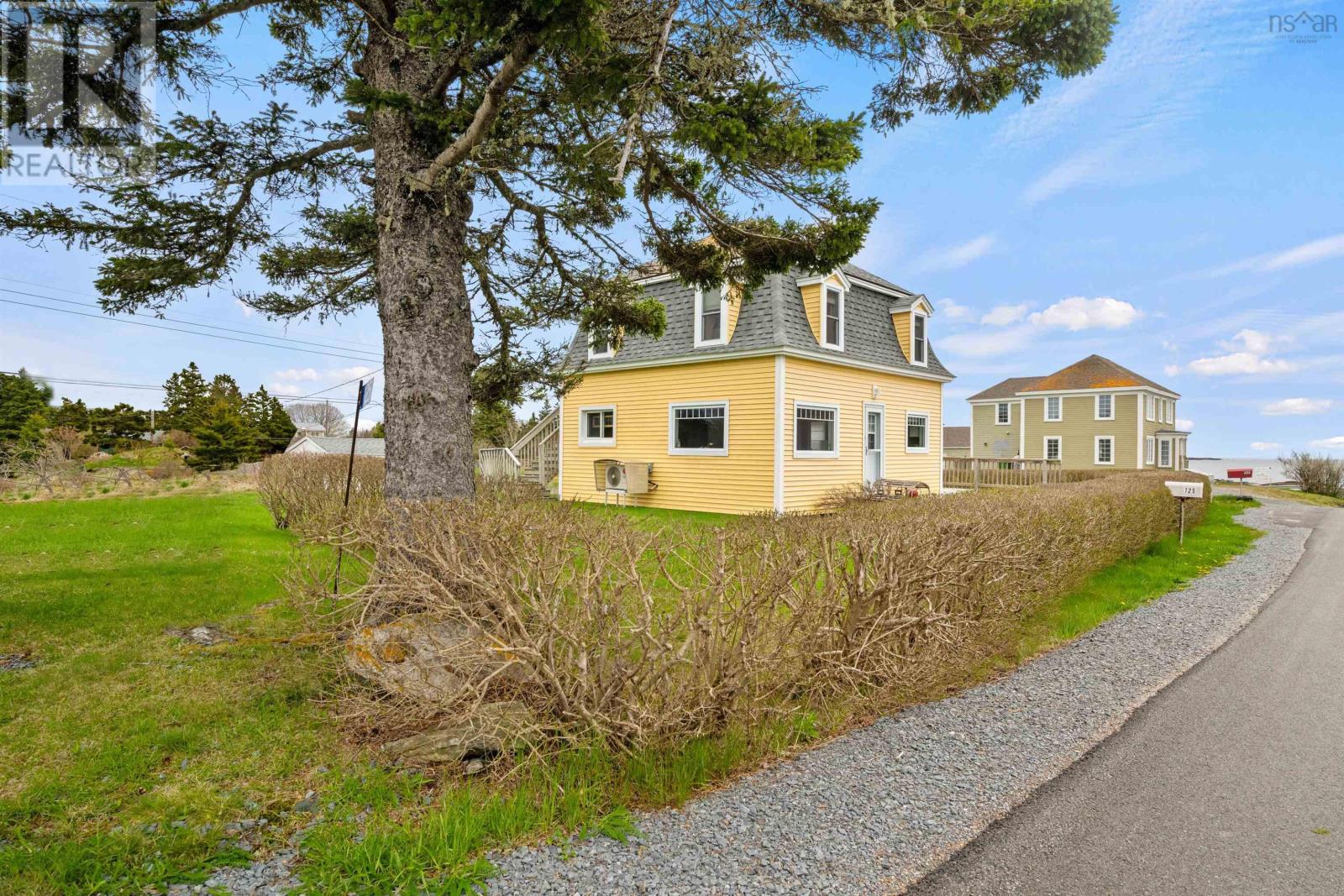 Property at 125 The Point Road image 2