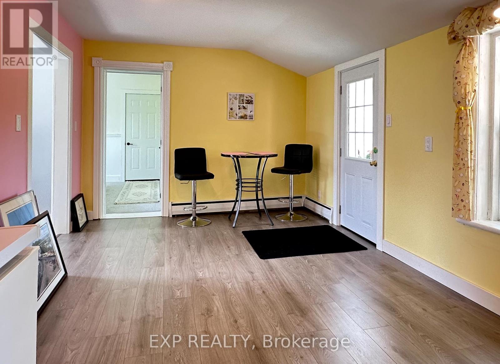 76 Sarah Street, Lambton Shores, Ontario  N0M 2M0 - Photo 22 - X12371428