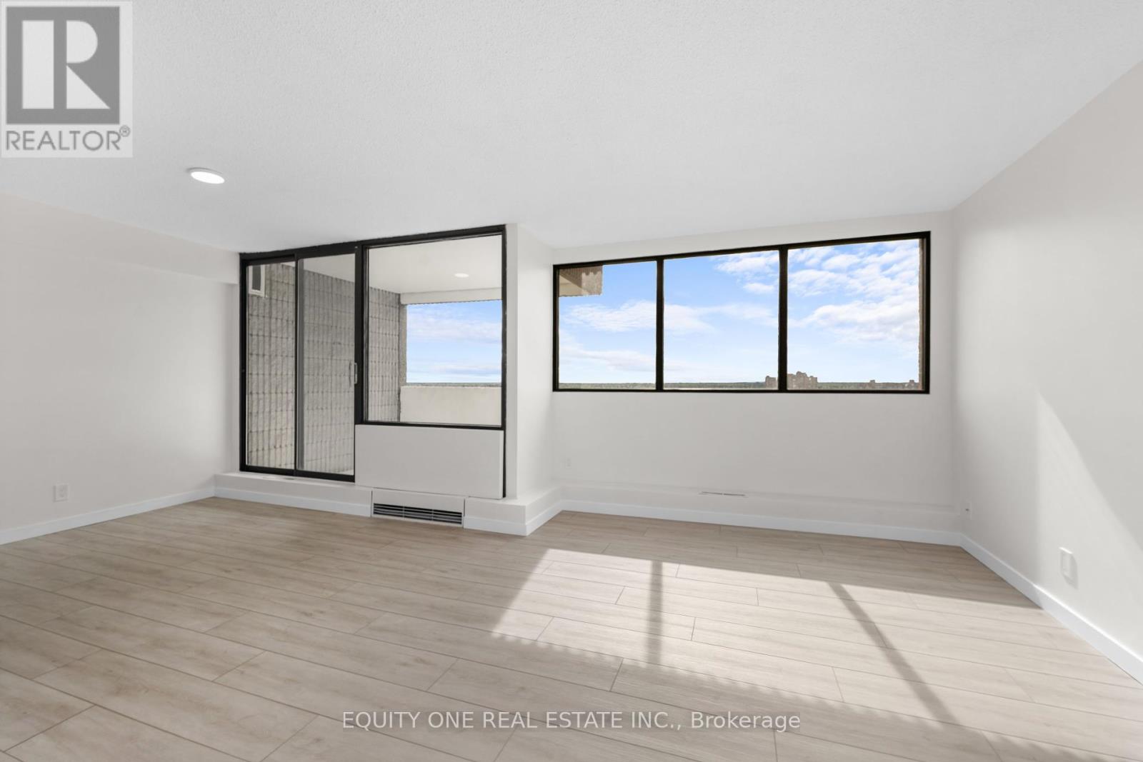 Property at 1801 - 1285 CAHILL DRIVE image 3