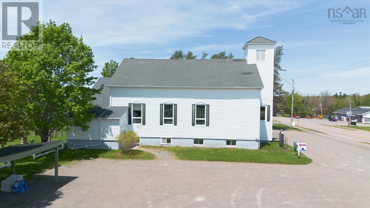 110 Salmon River Road, Valley, Nova Scotia  B6L 2S5 - Photo 41 - 202507474