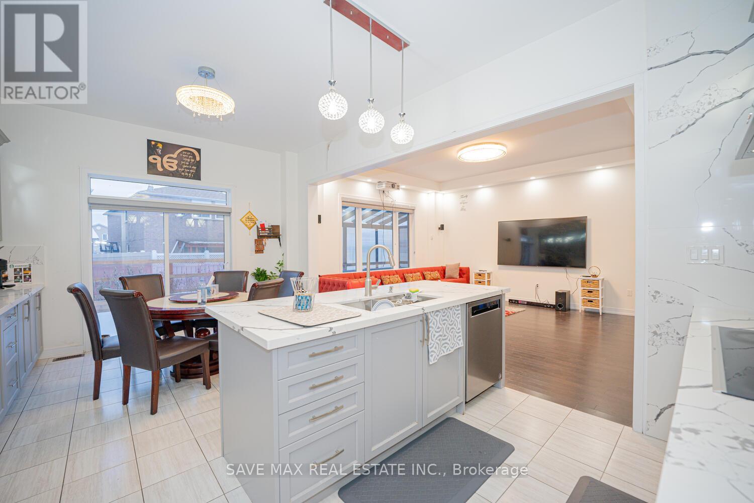 23 Hendricks Crescent, Brampton, Ontario  L6Y 4L2 - Photo 12 - W12371444