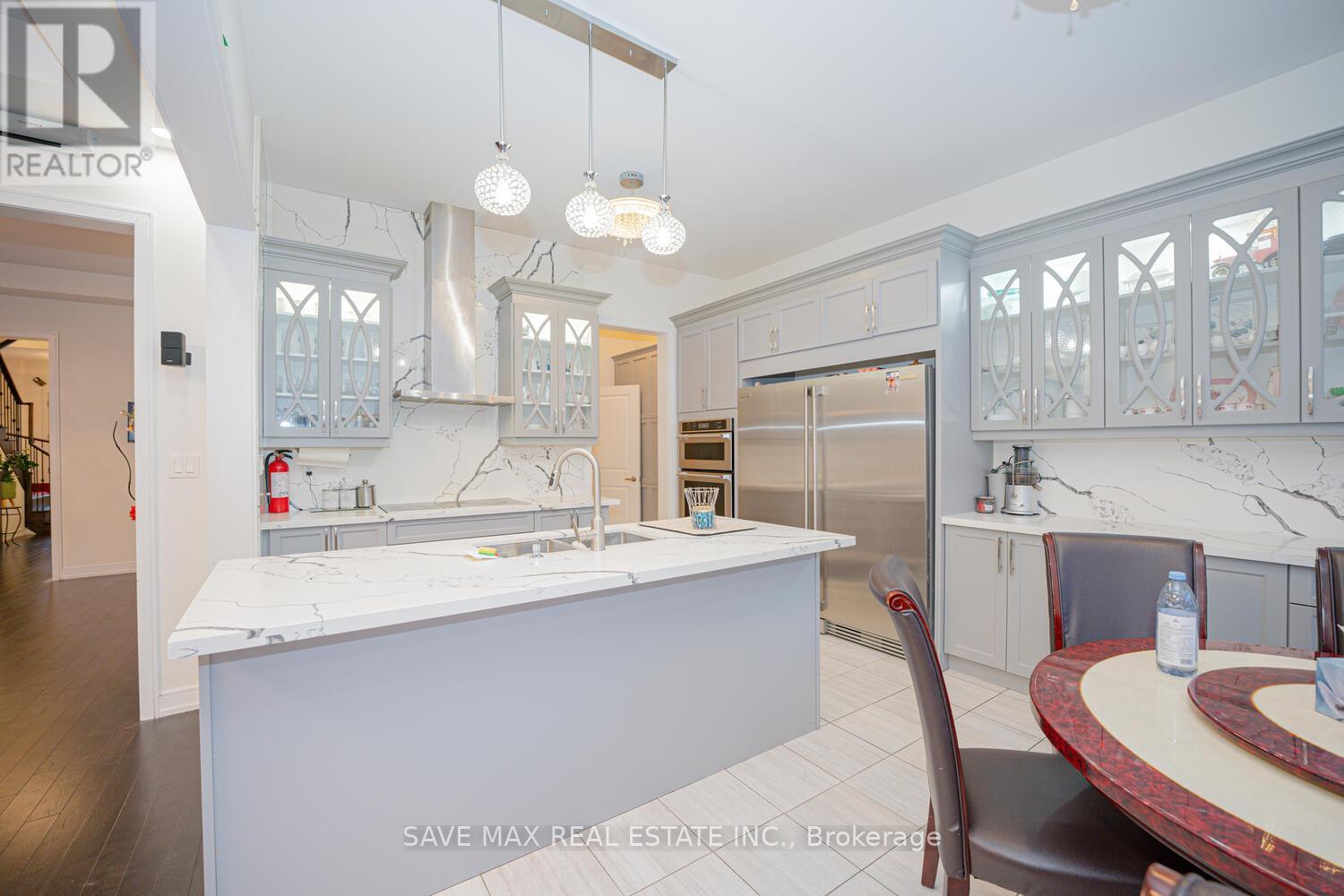 23 Hendricks Crescent, Brampton, Ontario  L6Y 4L2 - Photo 13 - W12371444