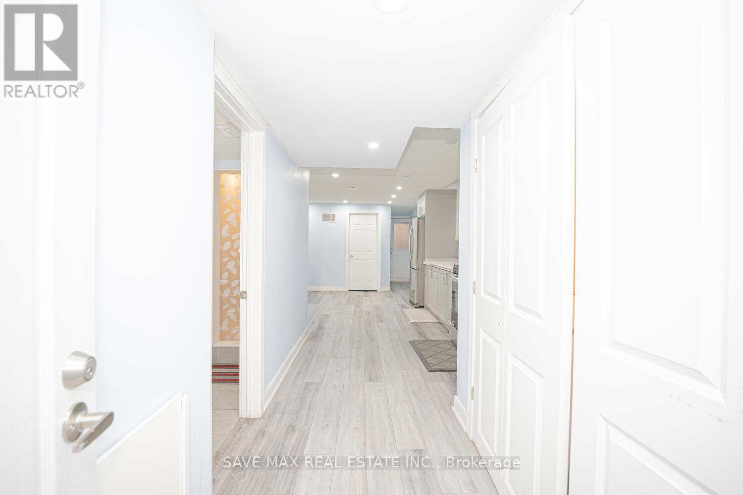 23 Hendricks Crescent, Brampton, Ontario  L6Y 4L2 - Photo 39 - W12371444