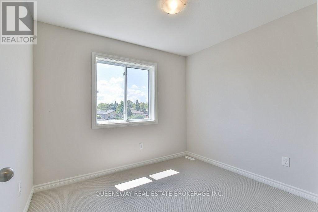 1361 Michael Circle, London East, Ontario  N5V 0B8 - Photo 14 - X12371420