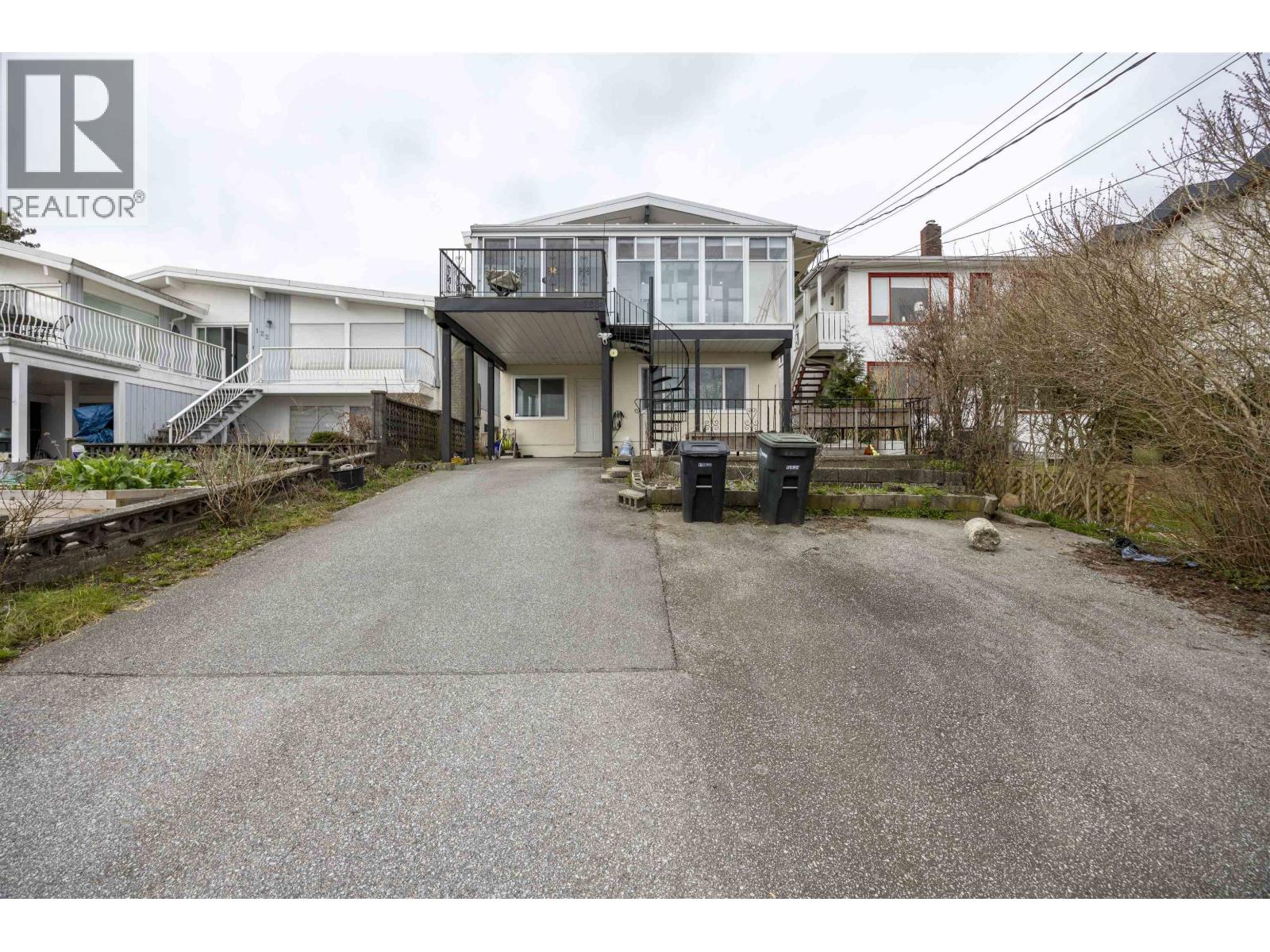 Property at 128 N HOLDOM AVENUE image 5