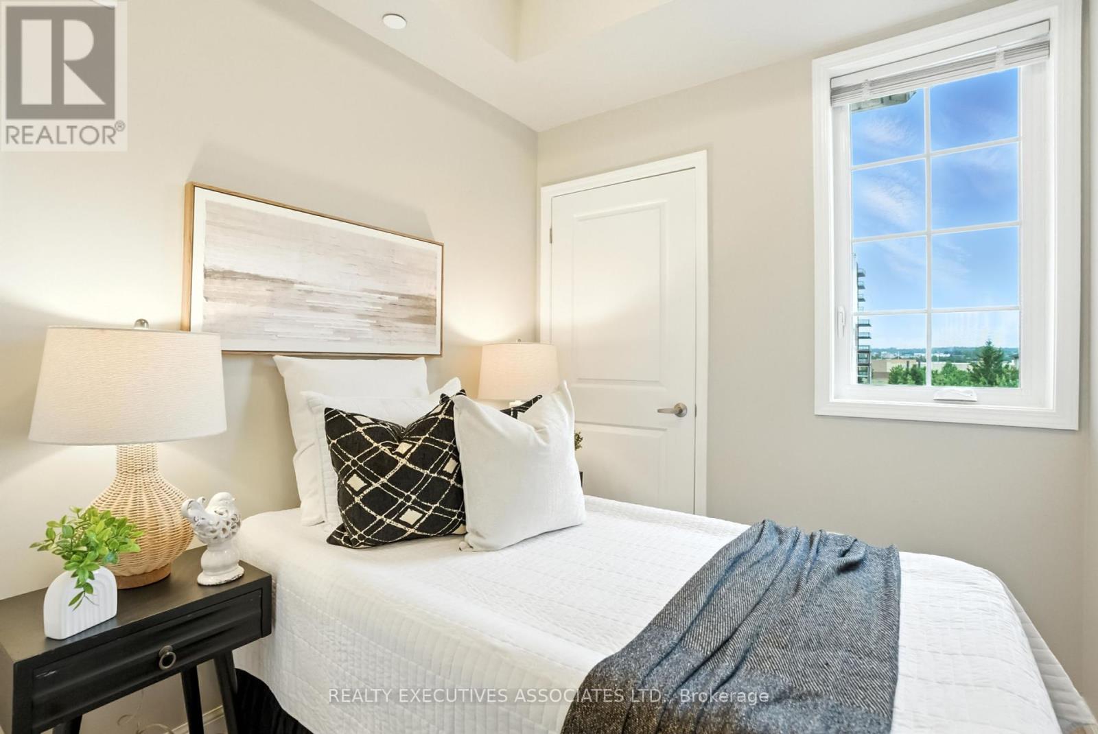 411 - 84 Aspen Springs Drive, Clarington, Ontario  L1C 0V3 - Photo 21 - E12252671