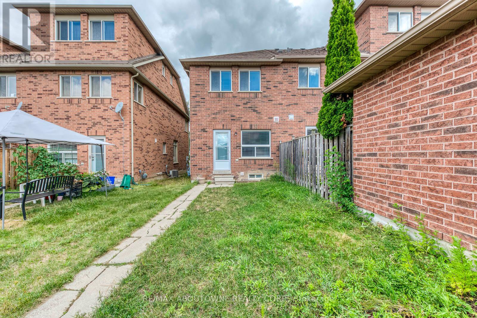 83 Bur Oak Avenue, Markham, Ontario  L6C 2E6 - Photo 40 - N12366798