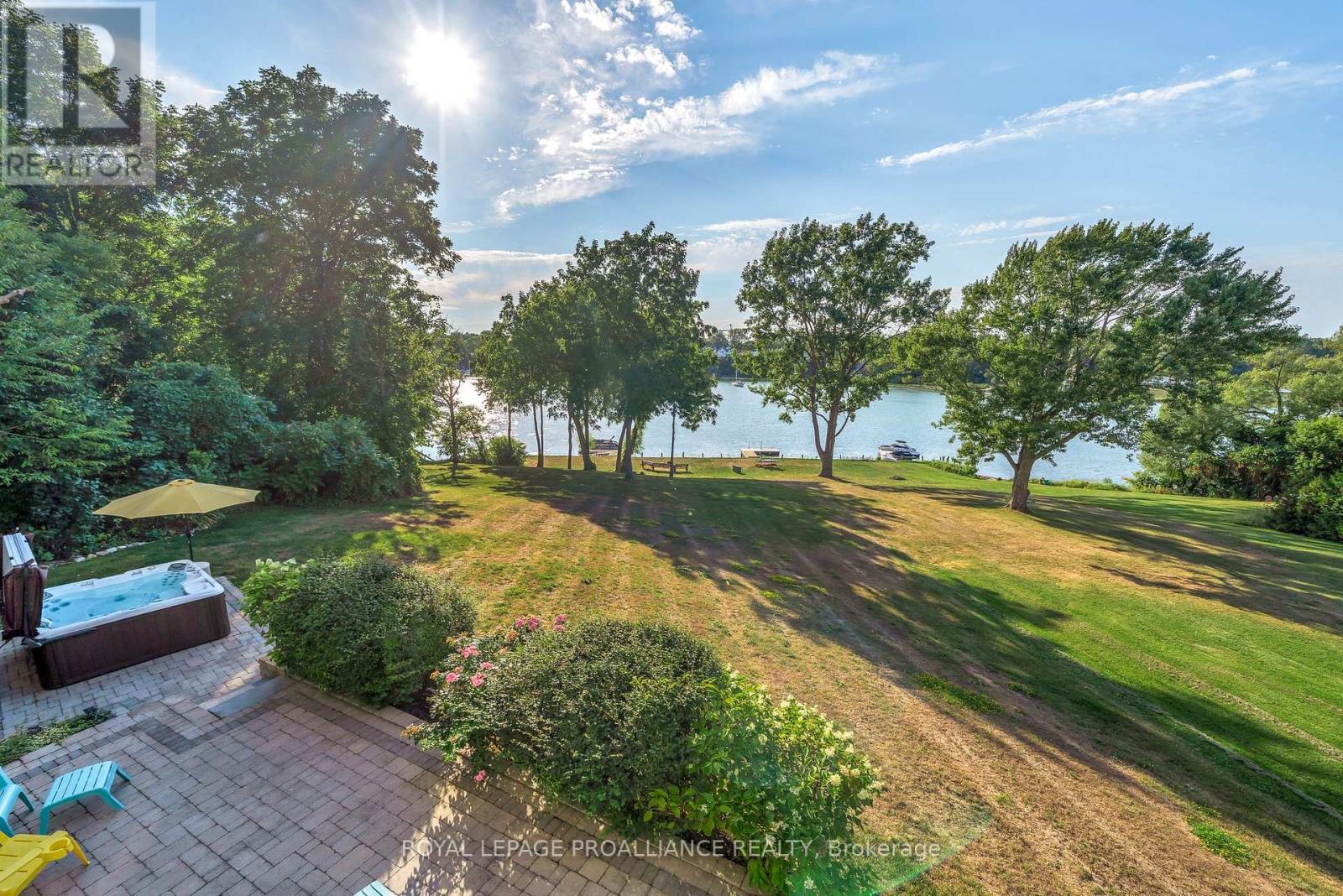 12698 Loyalist Parkway, Prince Edward County, Ontario  K0K 2T0 - Photo 38 - X12371479