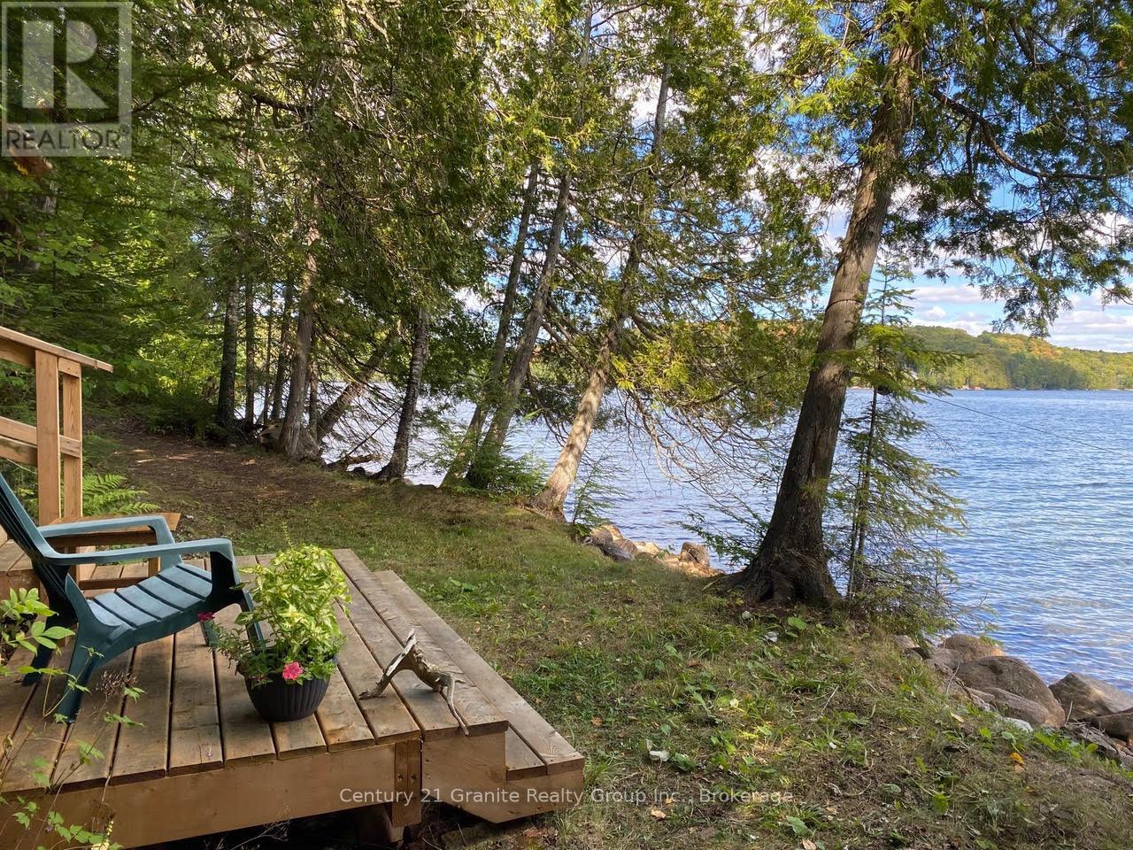 1119 Wampum Road, Dysart Et Al, Ontario  K0M 1S0 - Photo 29 - X12371488