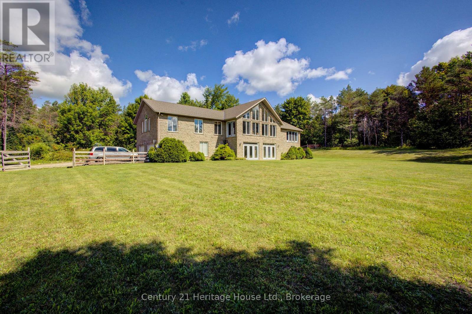 323179 Durham Road E, West Grey, Ontario  N0G 1R0 - Photo 41 - X12371489