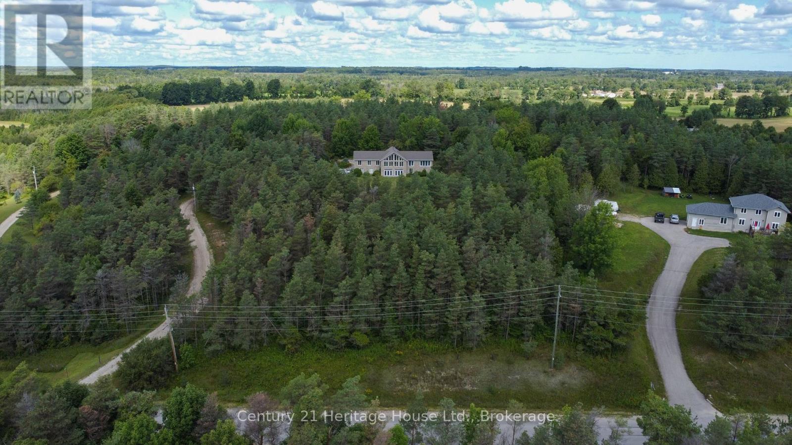 323179 Durham Road E, West Grey, Ontario  N0G 1R0 - Photo 46 - X12371489