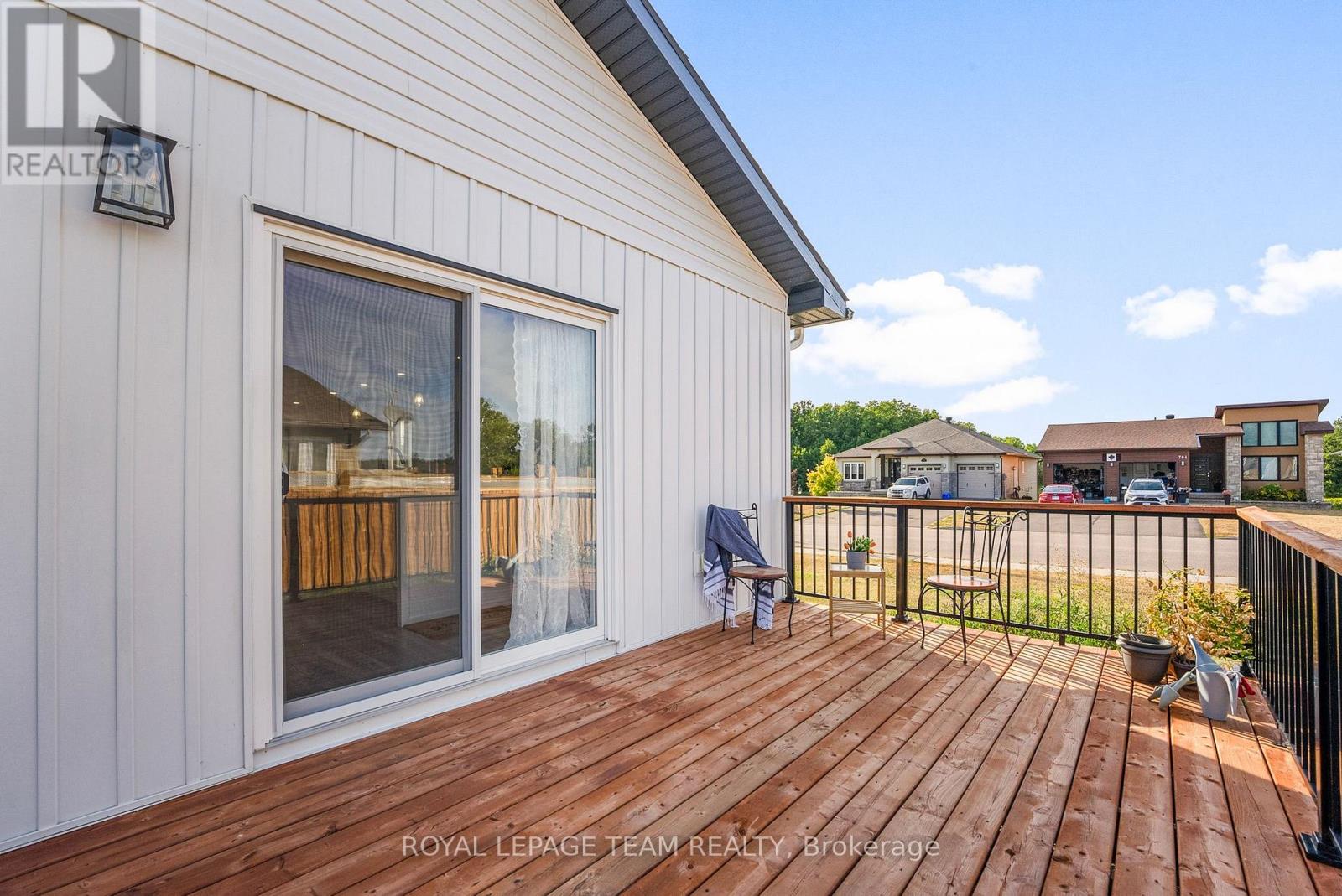 429 Gillan Road, Renfrew, Ontario  K7V 0B1 - Photo 18 - X12371501