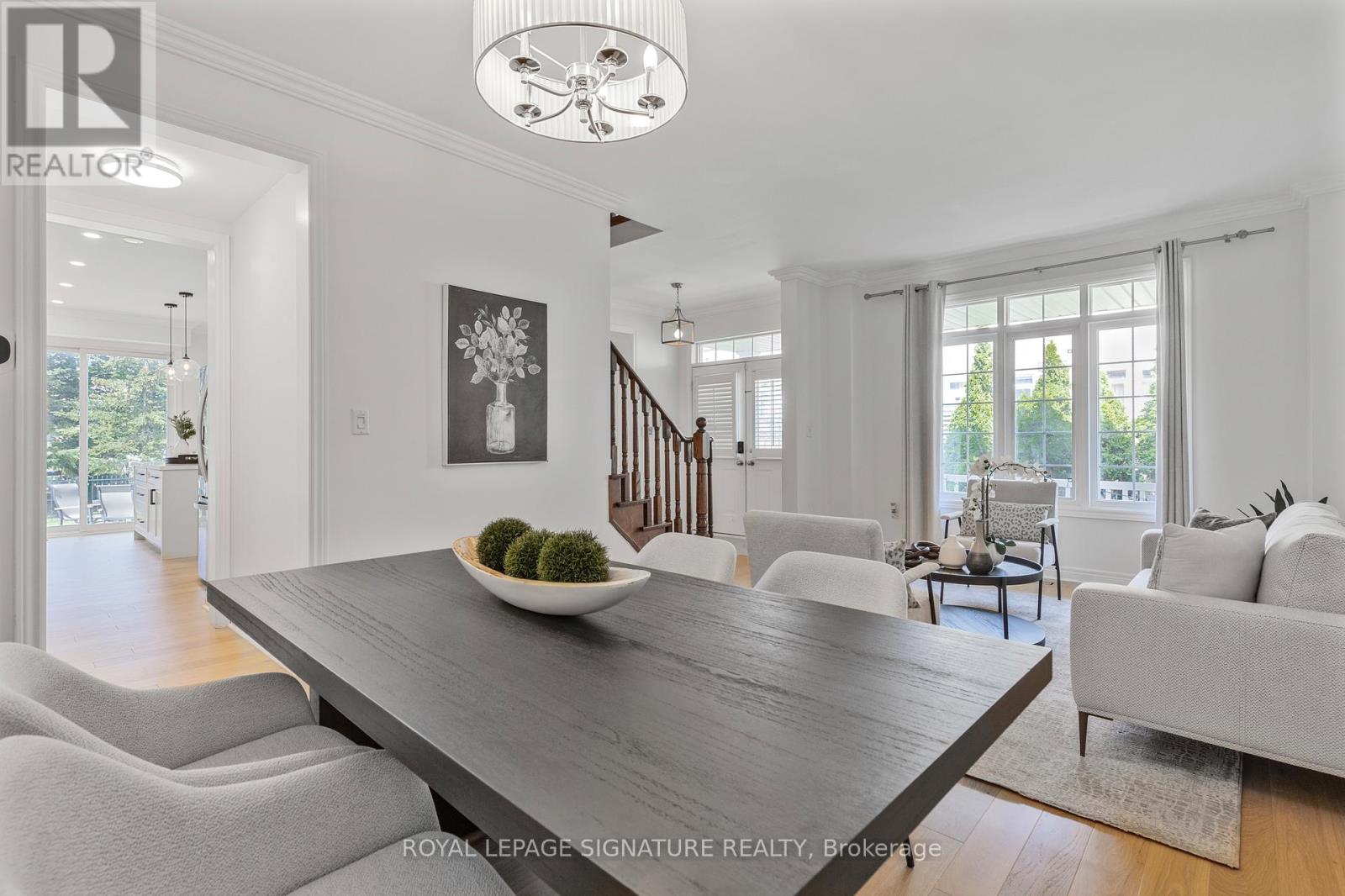 25 - 2295 Rochester Circle, Oakville, Ontario  L6M 5C9 - Photo 10 - W12369426