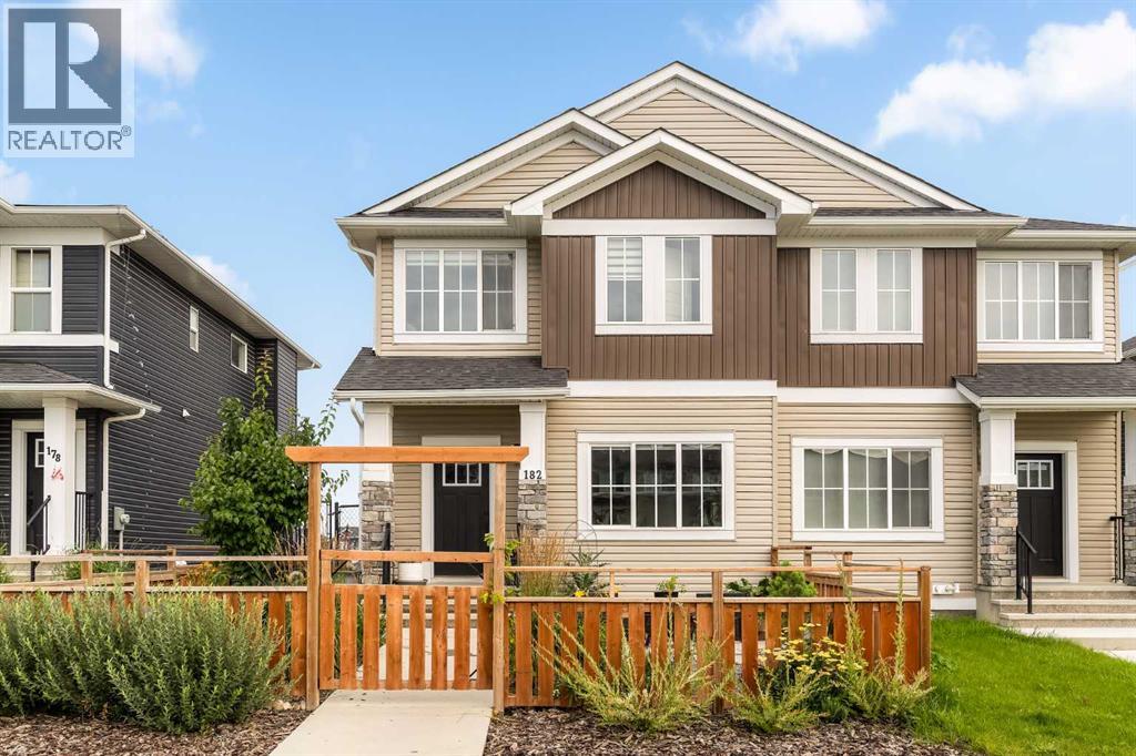 182 River Heights Drive, Cochrane, Alberta