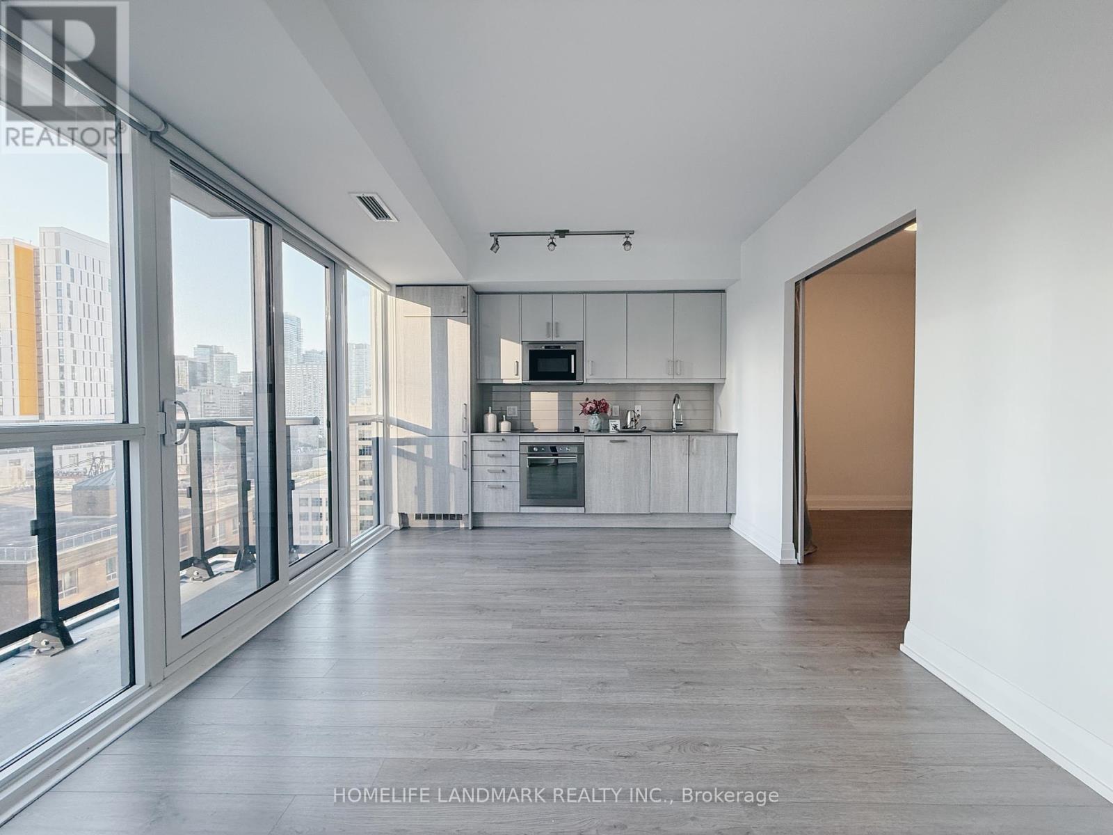 1705 - 77 Mutual Street, Toronto, Ontario  M5B 2A9 - Photo 3 - C12351542