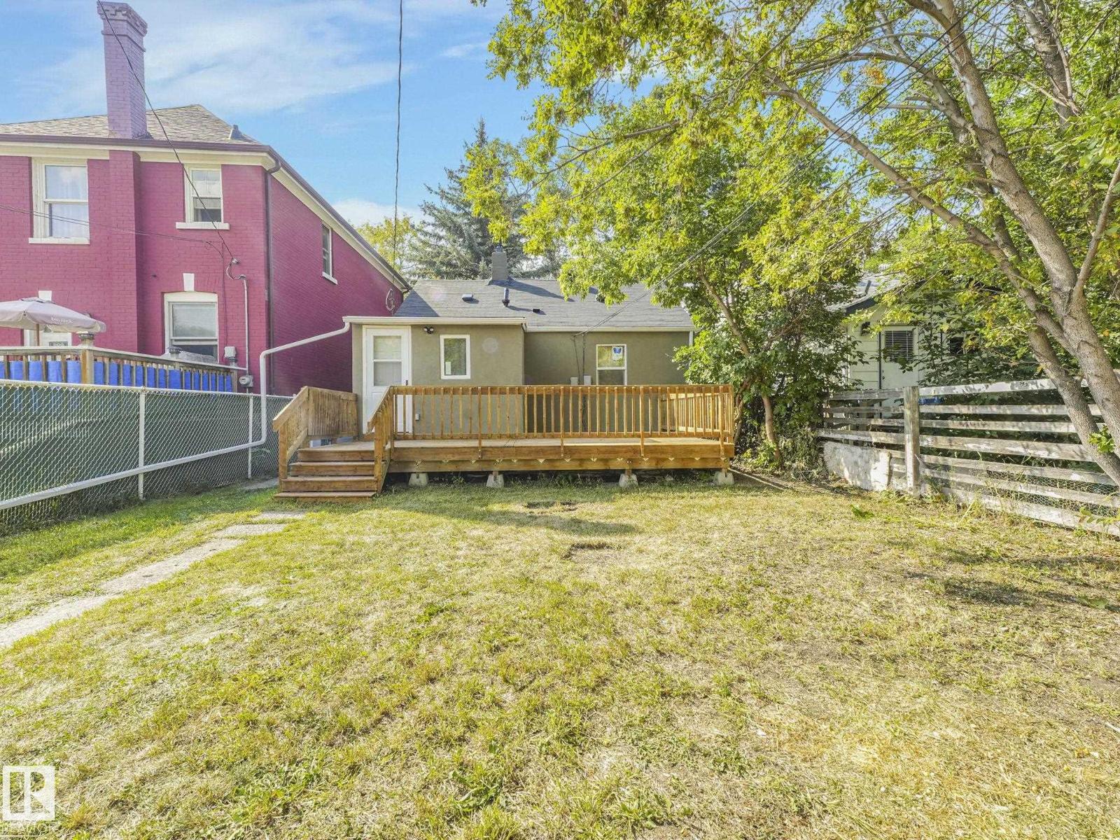 11927 95a St Nw, Edmonton, Alberta  T5G 1R4 - Photo 38 - E4455415