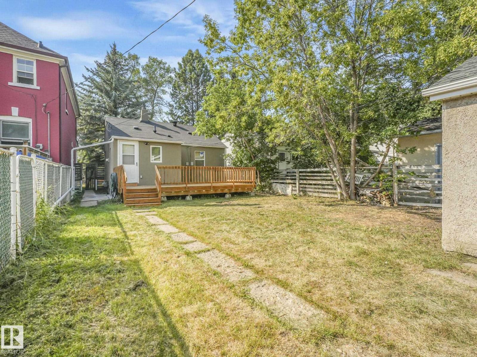 11927 95a St Nw, Edmonton, Alberta  T5G 1R4 - Photo 40 - E4455415