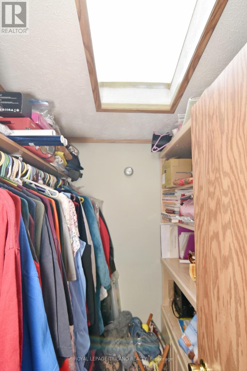 7 - 9385 Ipperwash Road, Lambton Shores, Ontario  N0N 1J3 - Photo 19 - X12371528