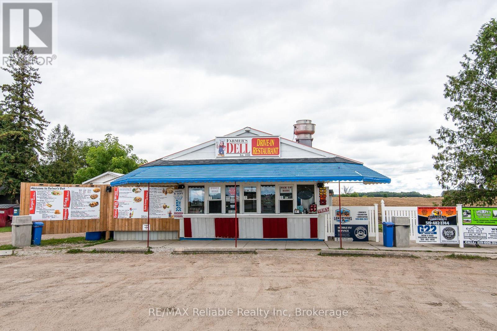 6 Kings Hwy 4, Huron East, Ontario  N0M 1J0 - Photo 2 - X12371523