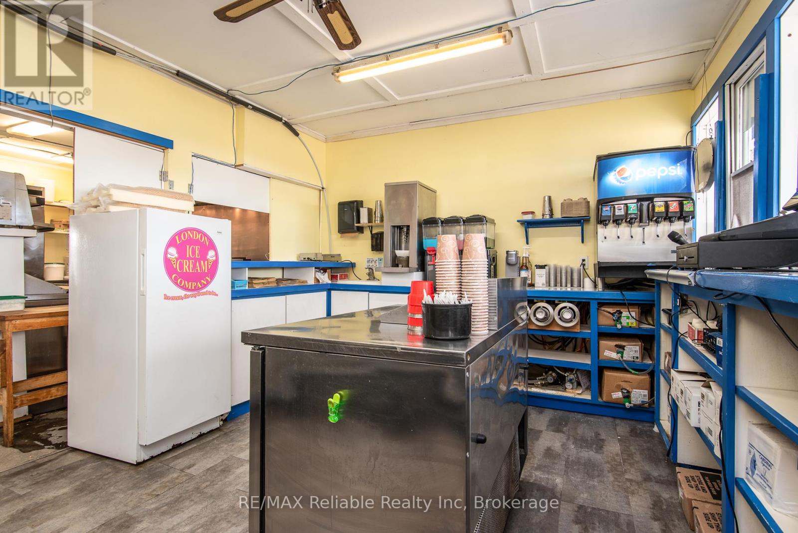 6 Kings Hwy 4, Huron East, Ontario  N0M 1J0 - Photo 29 - X12371523