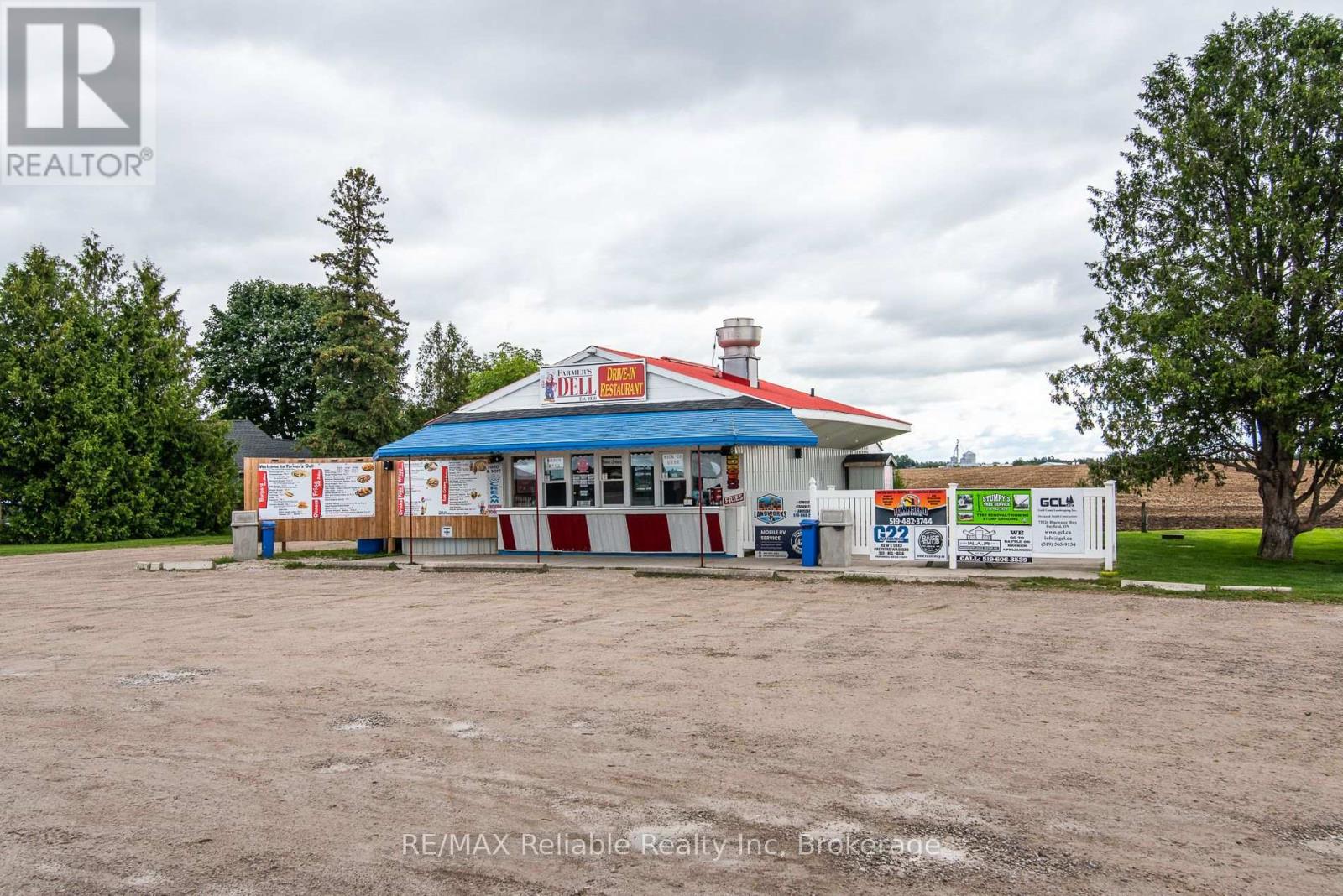 6 Kings Hwy 4, Huron East, Ontario  N0M 1J0 - Photo 3 - X12371523