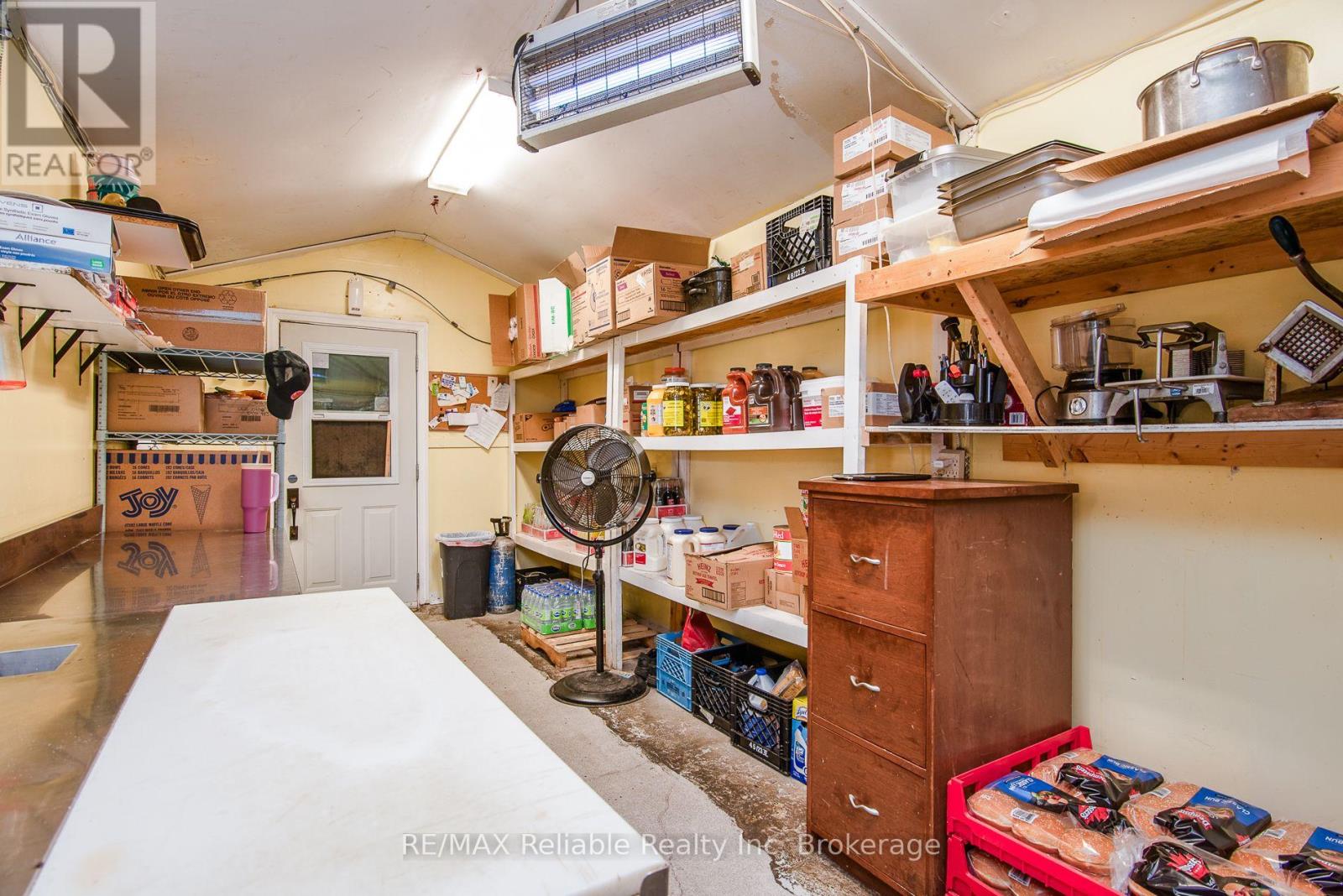 6 Kings Hwy 4, Huron East, Ontario  N0M 1J0 - Photo 38 - X12371523
